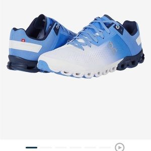 On Cloud Cloudflow Marina/White Size 8 womens